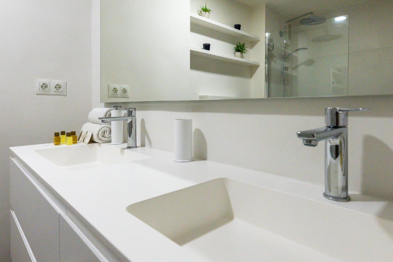 Vacation Marbella I Top 1 Puerto Banus Sea Front Rental, Renovated Экстерьер фото